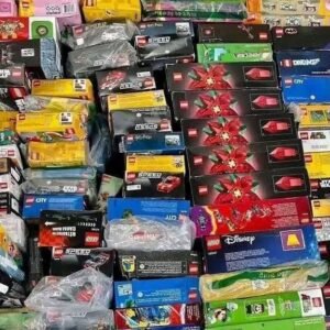 Wholesale 100% LEGO Pallet - LEGO Tuxedo Cat 21349, Seinfeld 21328, Star Wars UCS, Botanical, Technic Lamborghini, Poinsettia | PalletReturnsUK
