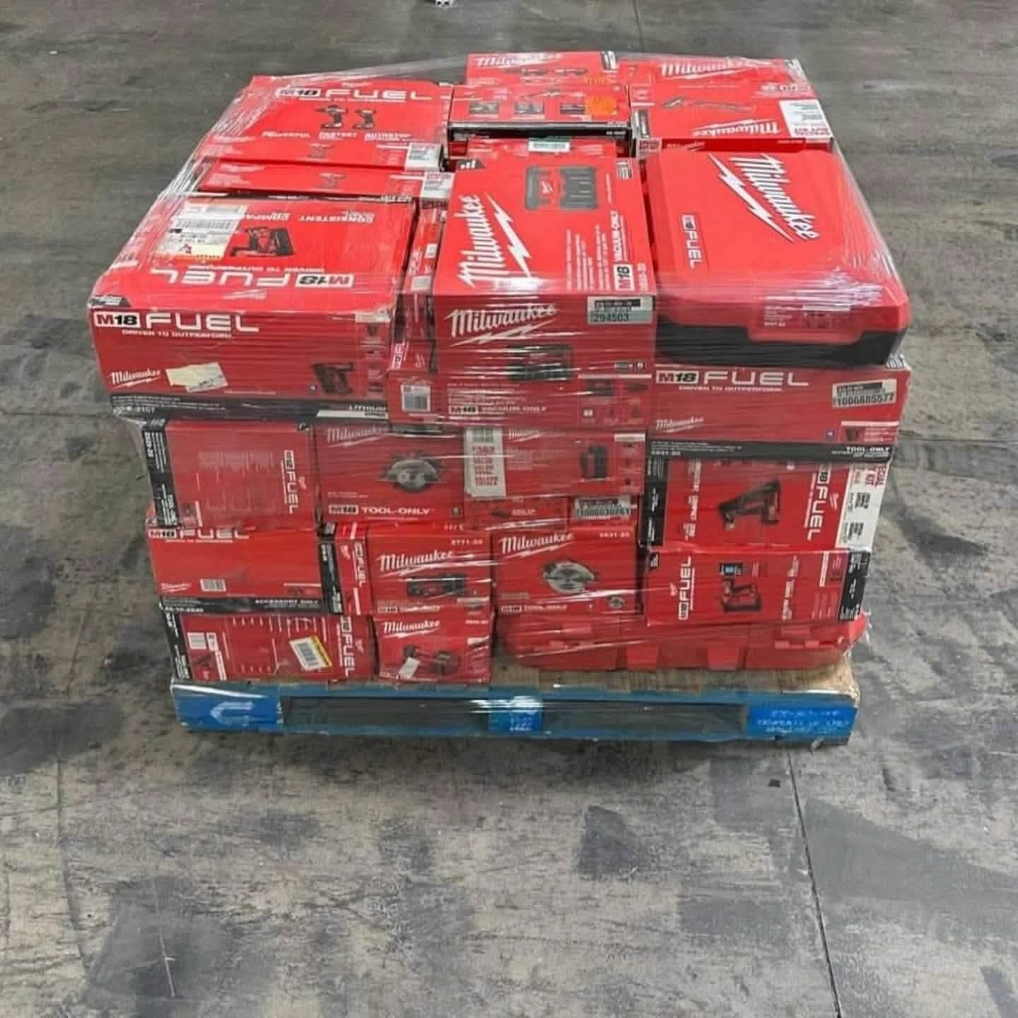 Wholesale 100% Milwaukee Pallet - Milwaukee M18 FUEL Drill Kits, Impact Wrenches, M18 Batteries, Packout - Home Depot Overstock | PalletReturnsUK - Image 3