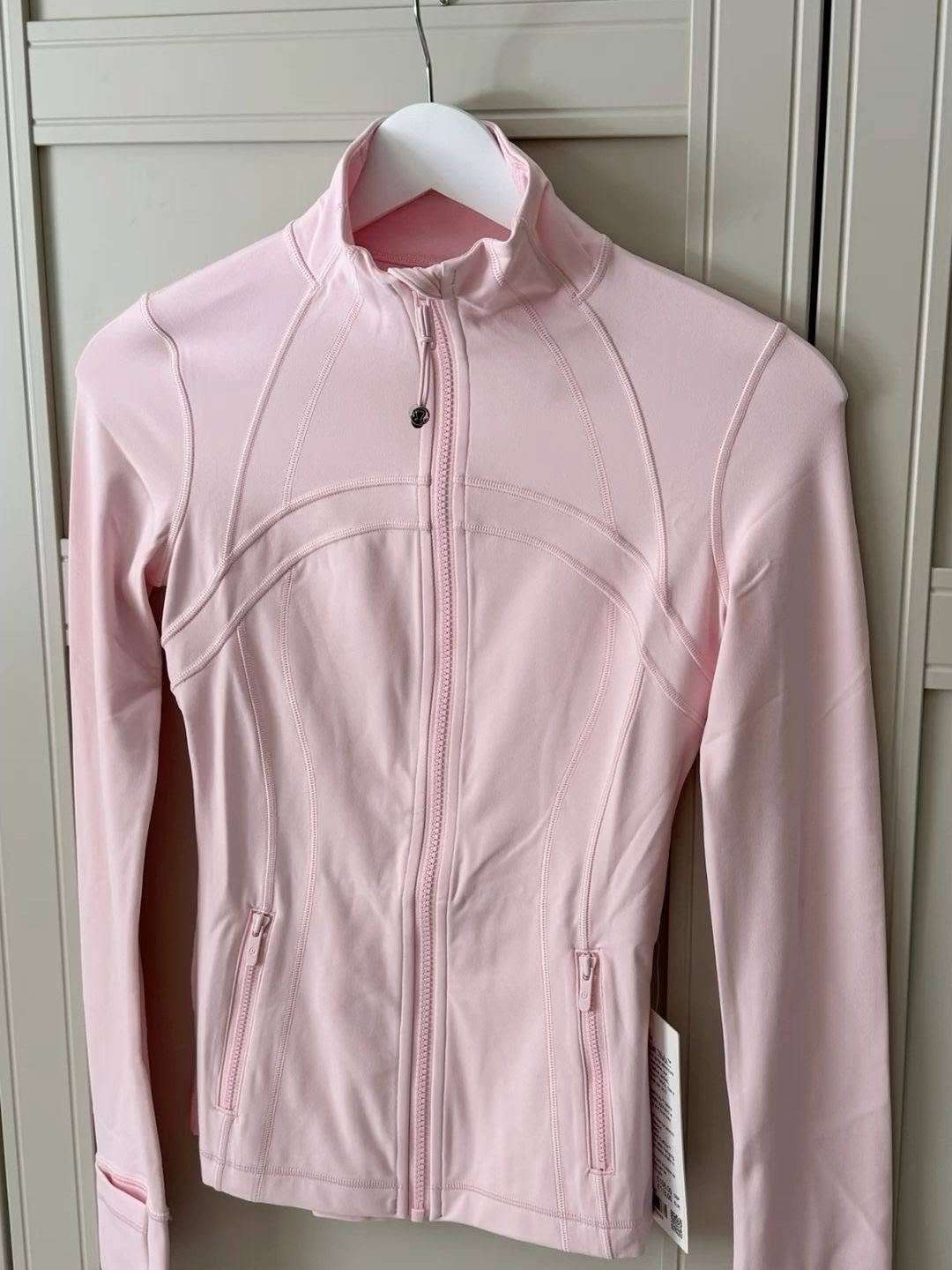 Wholesale Lululemon & Aritzia Pallet - 100% Lululemon + Aritzia - Wilfred, Babaton, TNA, Contour, Gymshark | PalletReturnsUK - Image 4