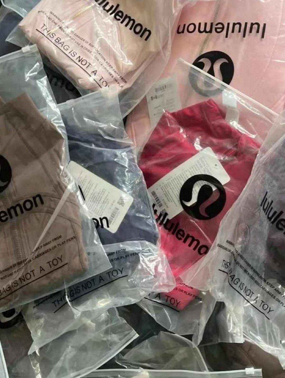 Wholesale Lululemon Pallet - 100% Lululemon - Leggings, Align, Wunder Train, Scuba Hoodies | PalletReturnsUK - Image 4