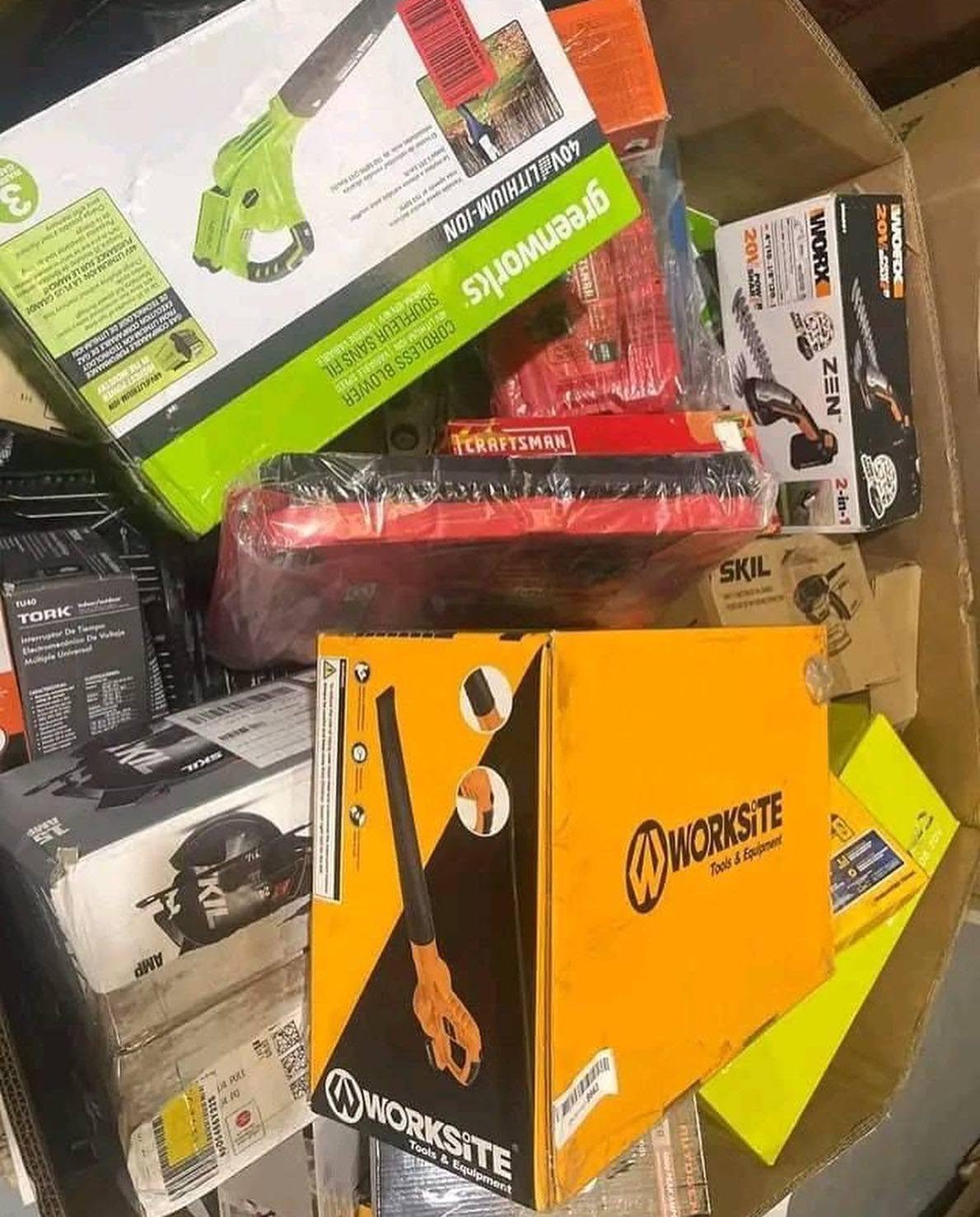 Wholesale Power Tool Pallet - DeWalt, Milwaukee, Makita, Greenworks, Skil, Craftsman - Amazon Returns | PalletReturnsUK - Image 3