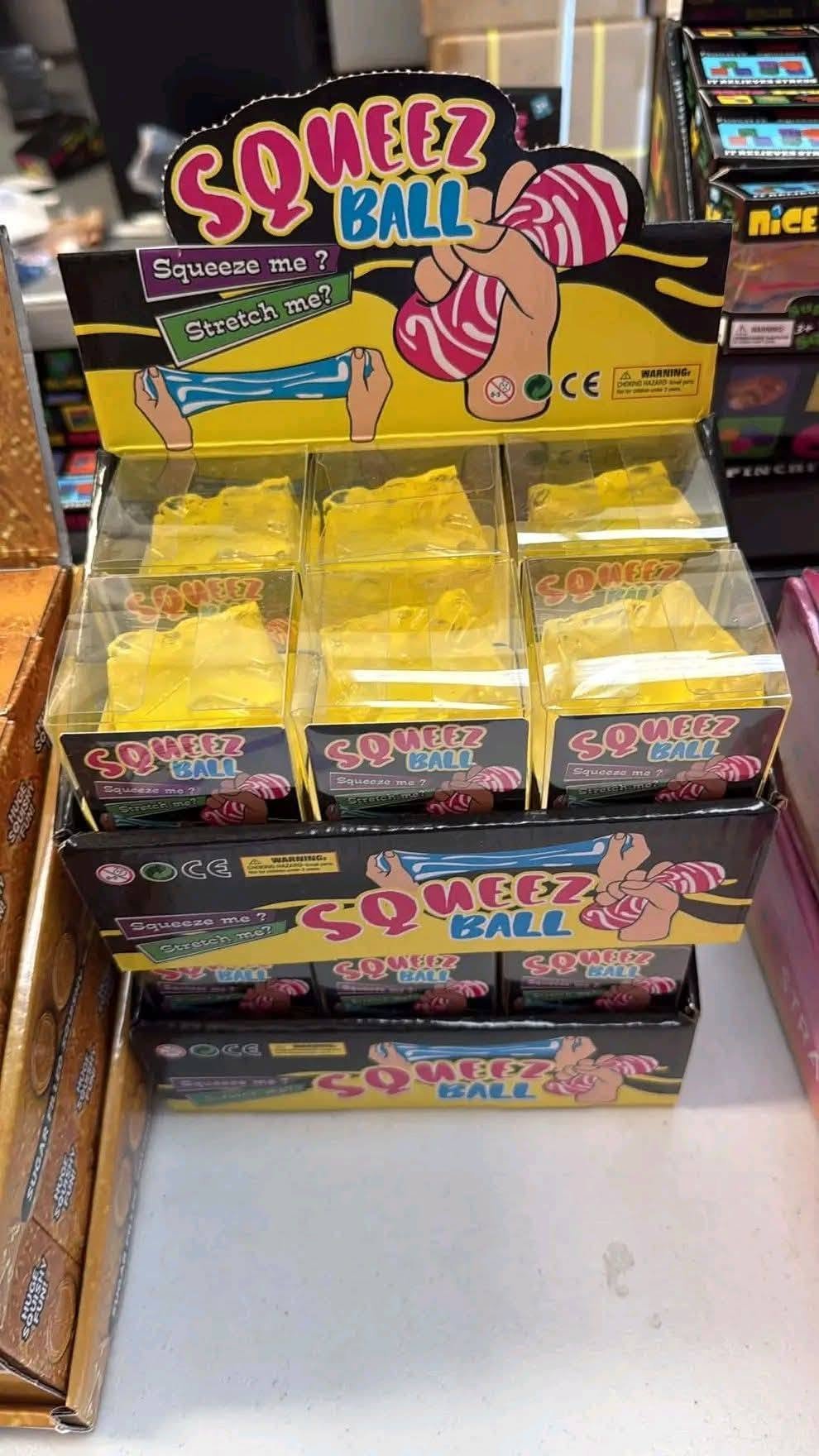 TRENDING SQUISHY PALLET - Image 3